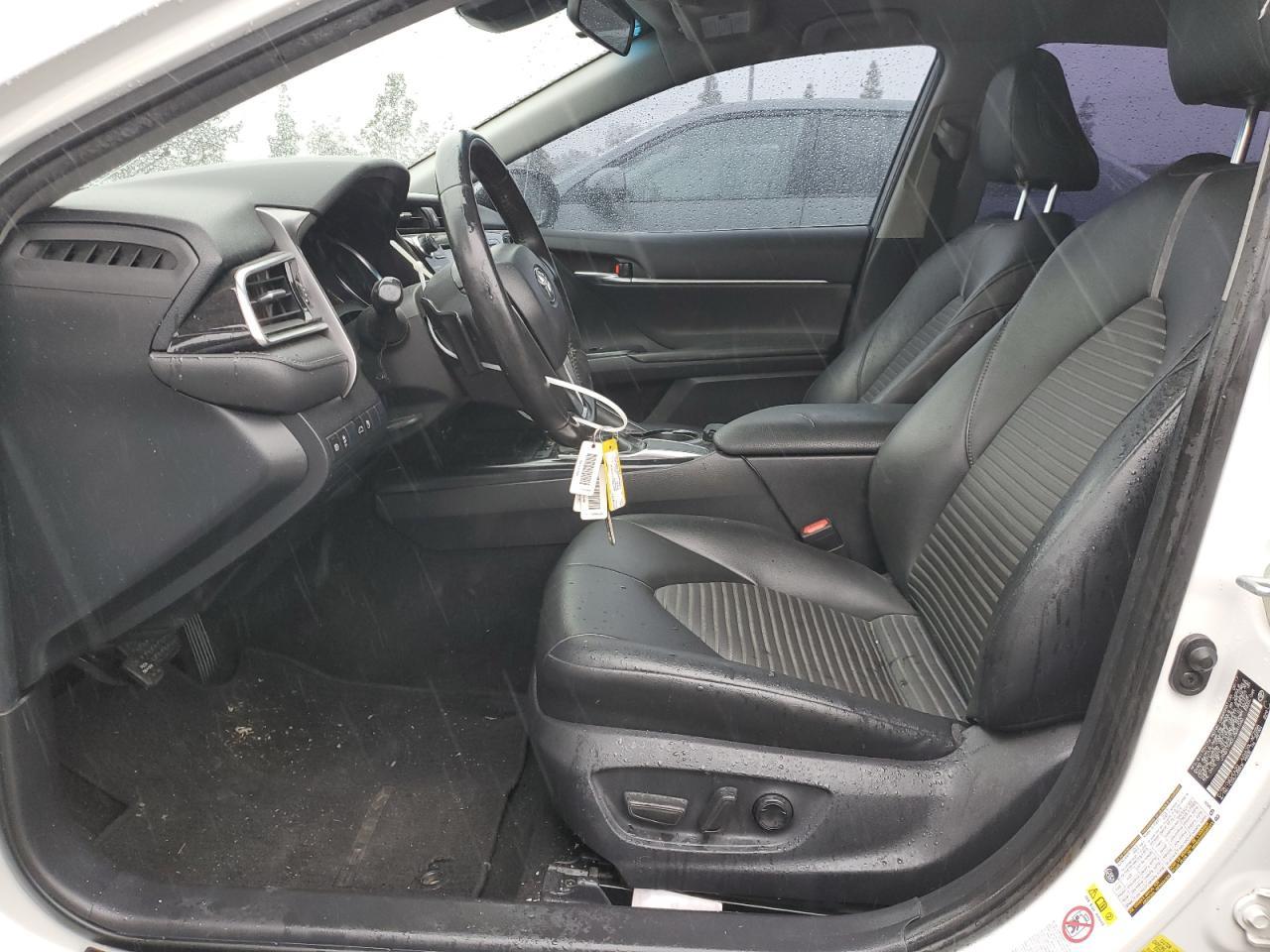 2018 TOYOTA CAMRY