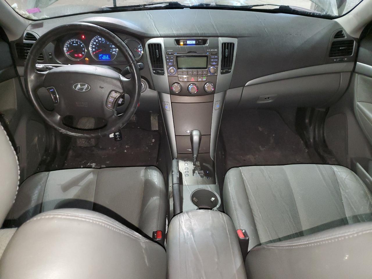 2010 HYUNDAI SONATA