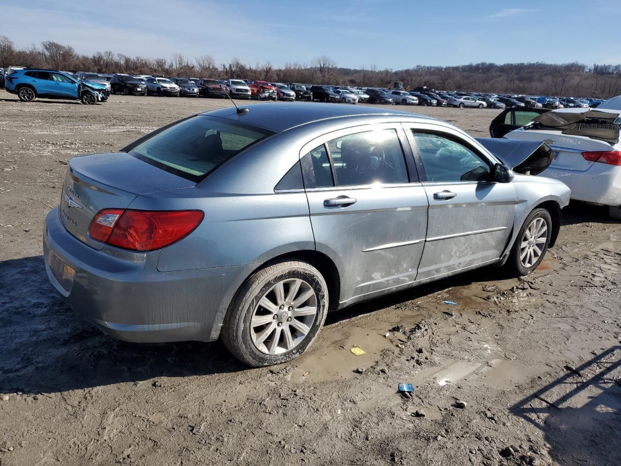 2010 CHRYSLER Sebring