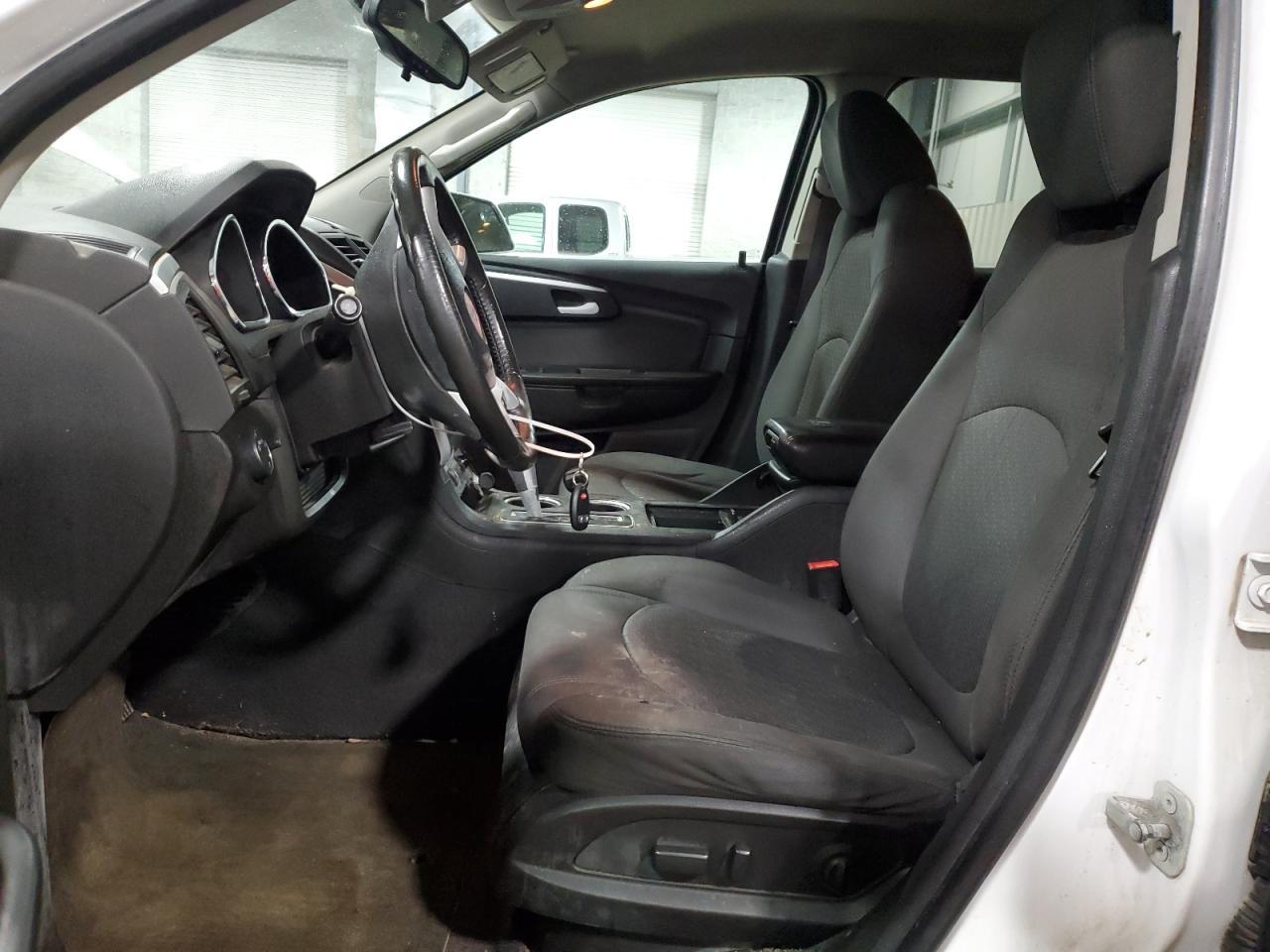 2010 CHEVROLET TRAVERSE