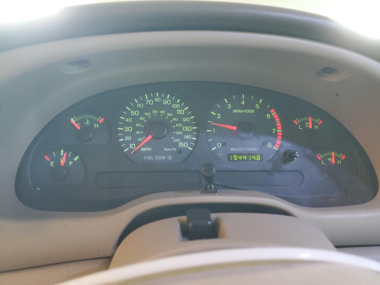 2004 FORD MUSTANG