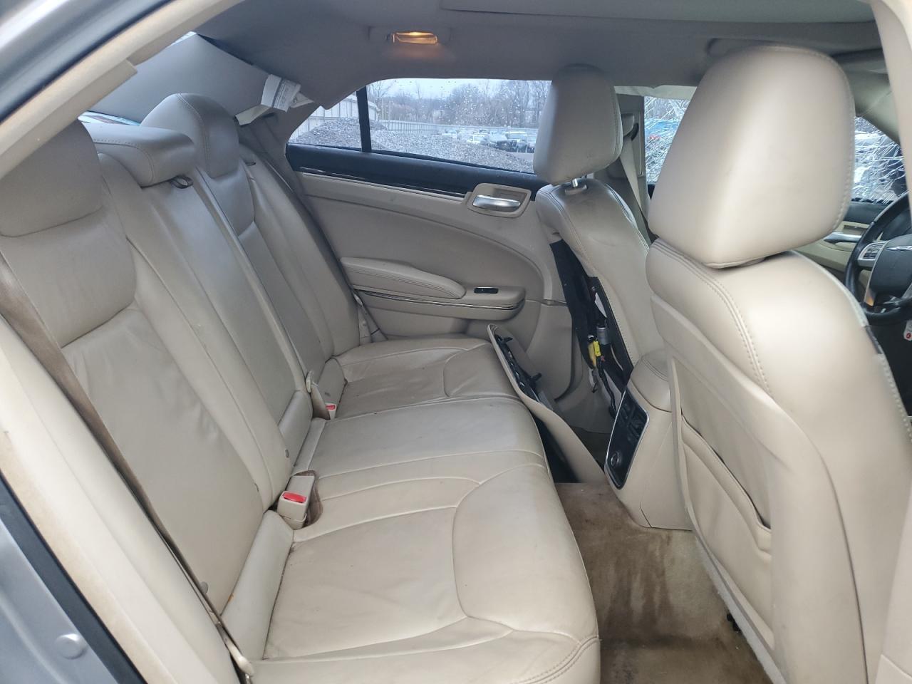 2013 CHRYSLER 300