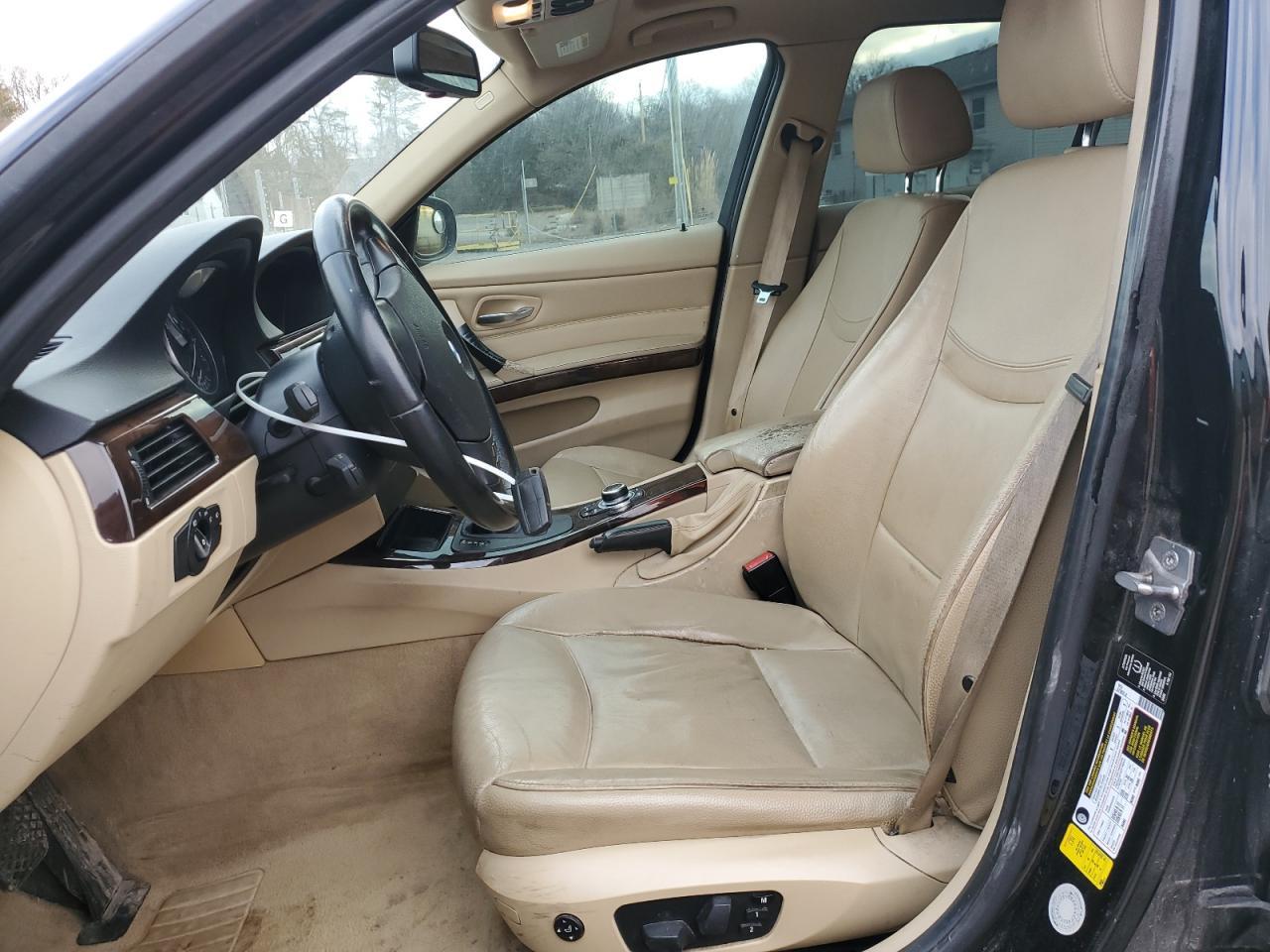 2011 BMW 3 SERIES