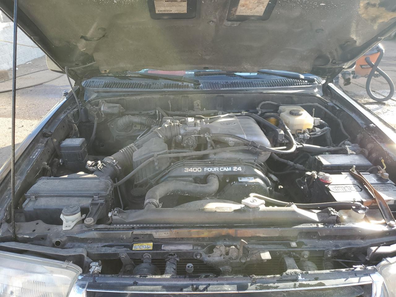 2002 TOYOTA 4Runner