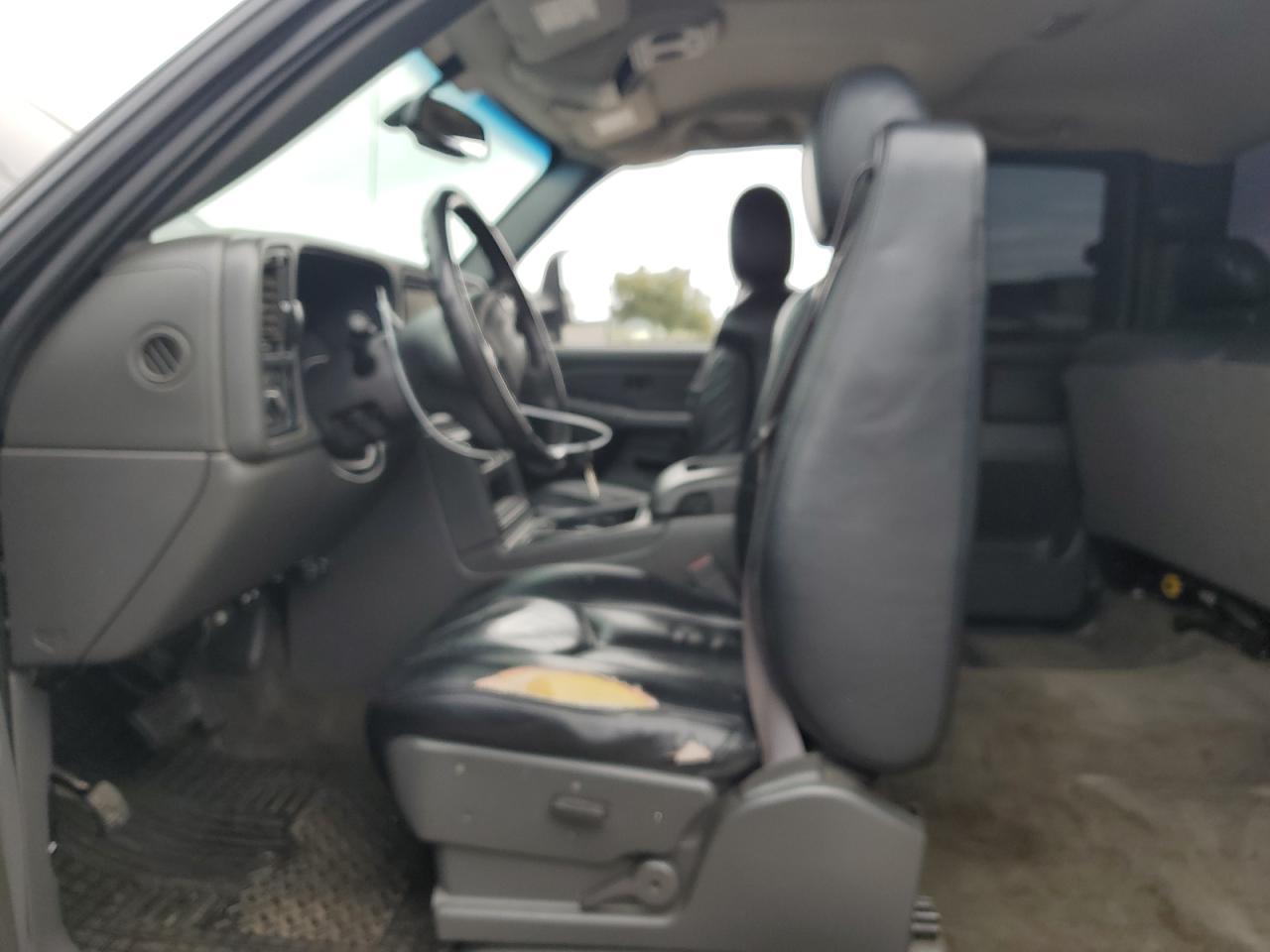 2005 GMC Sierra