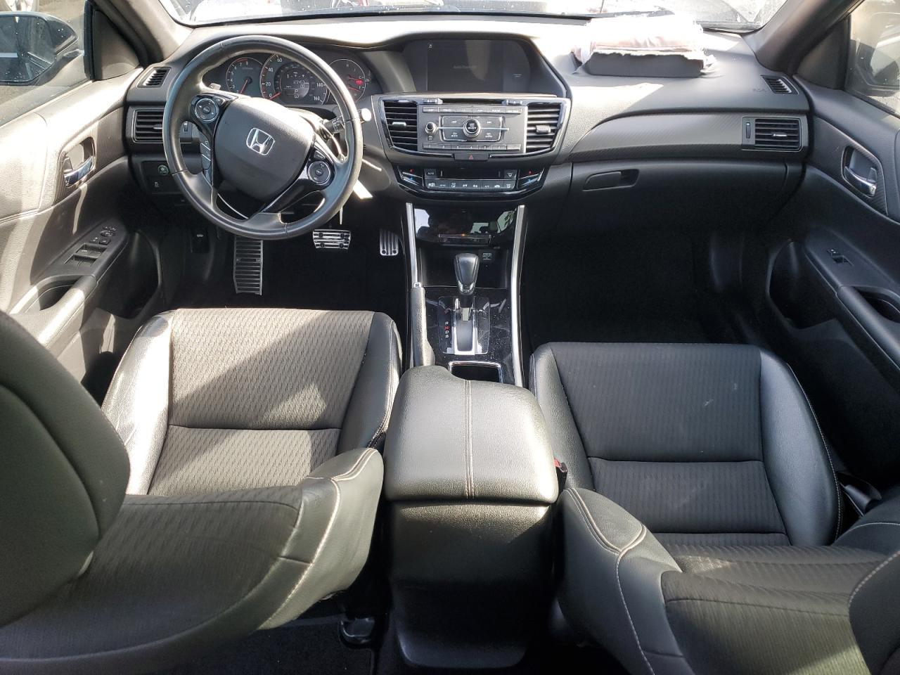 2017 HONDA ACCORD