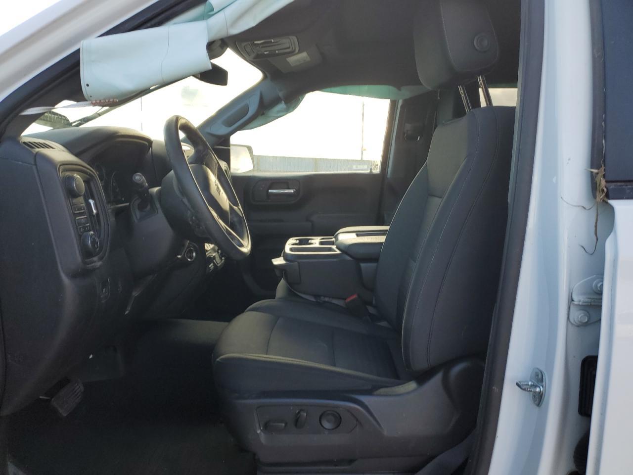2023 CHEVROLET Silverado