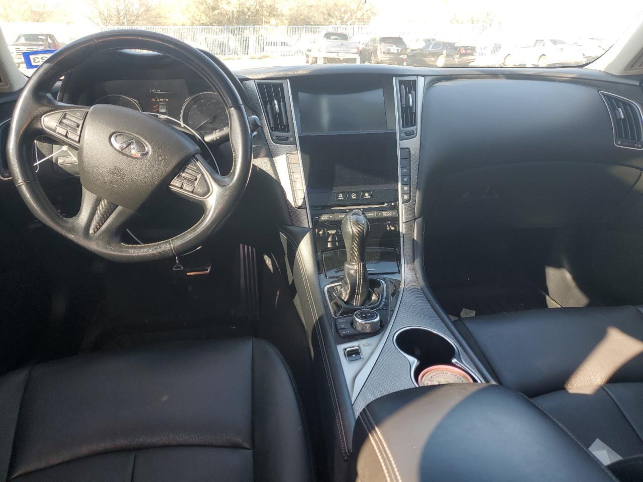 2014 INFINITI Q50