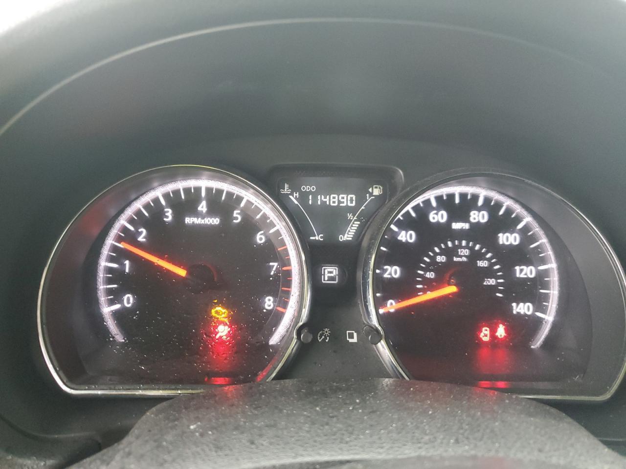 2015 NISSAN VERSA