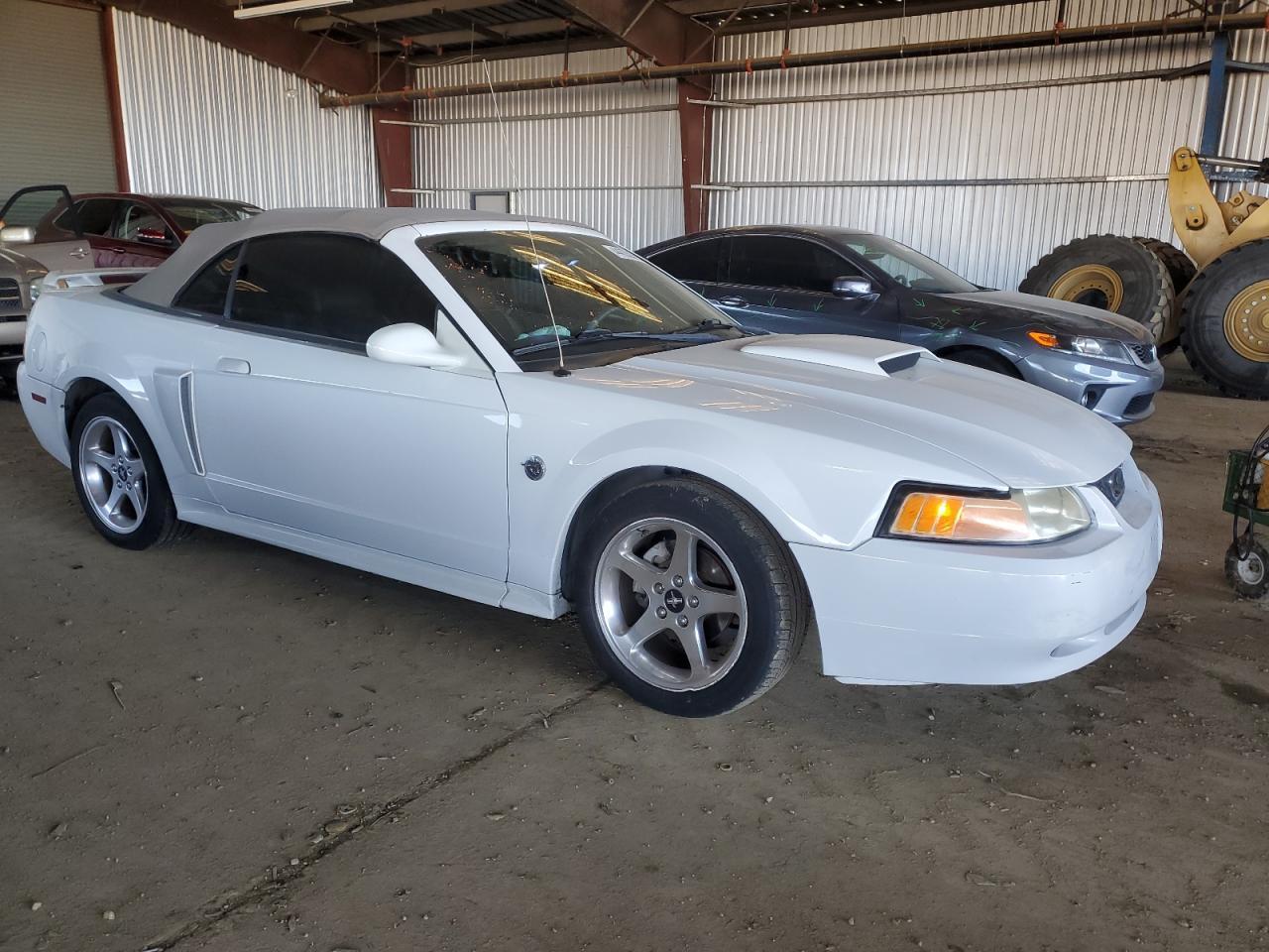 2004 FORD MUSTANG