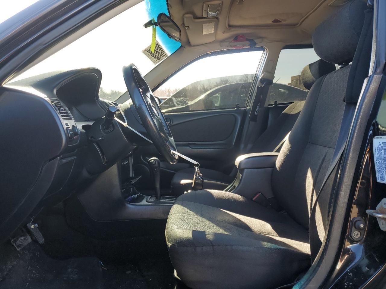 2001 TOYOTA COROLLA