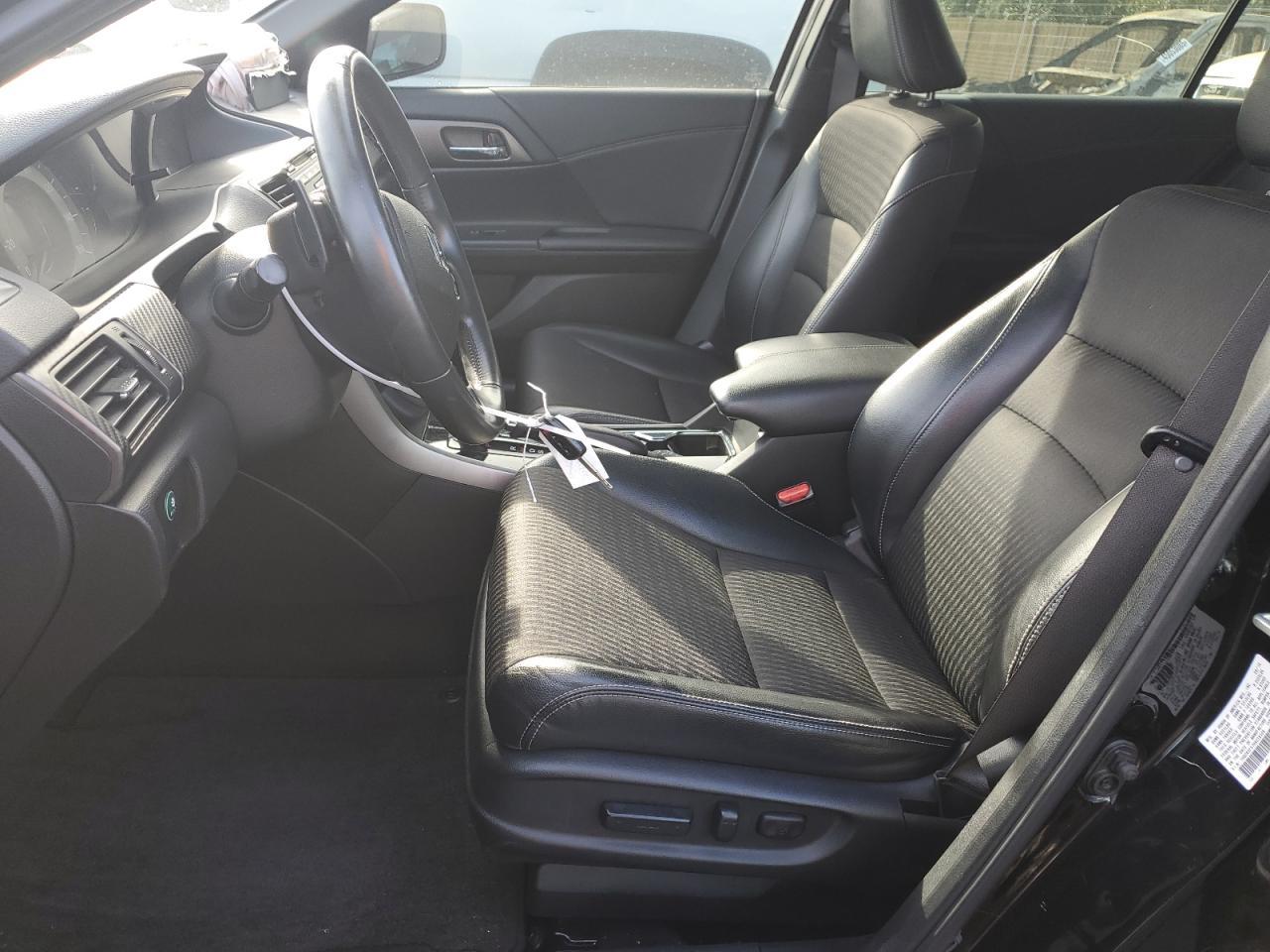 2017 HONDA ACCORD