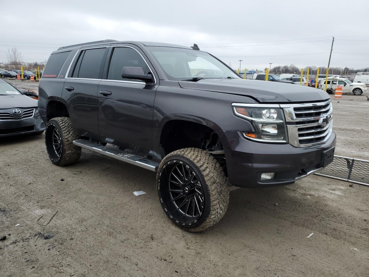2016 CHEVROLET Tahoe