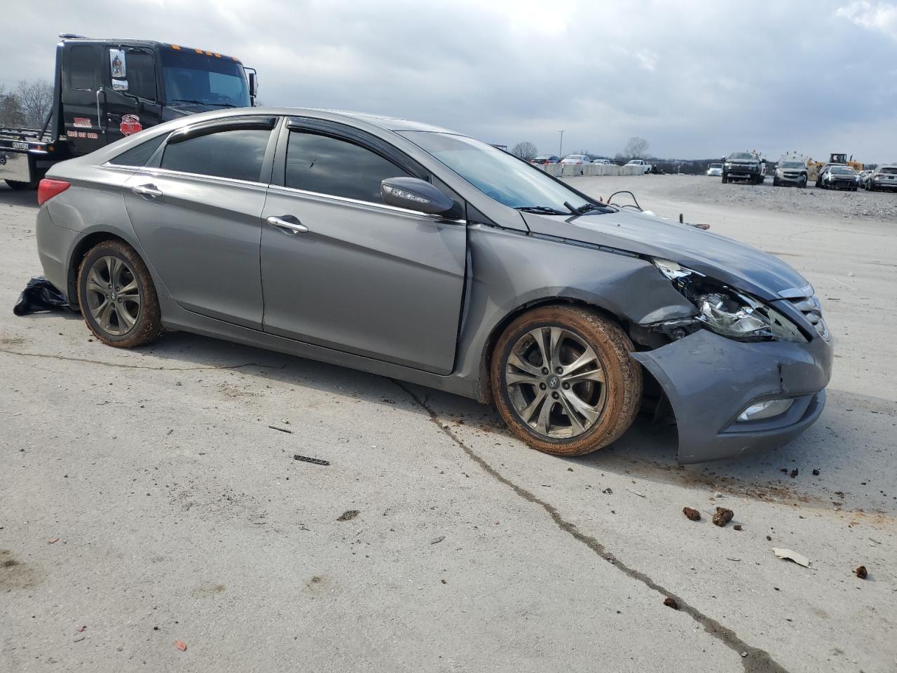 2011 HYUNDAI SONATA