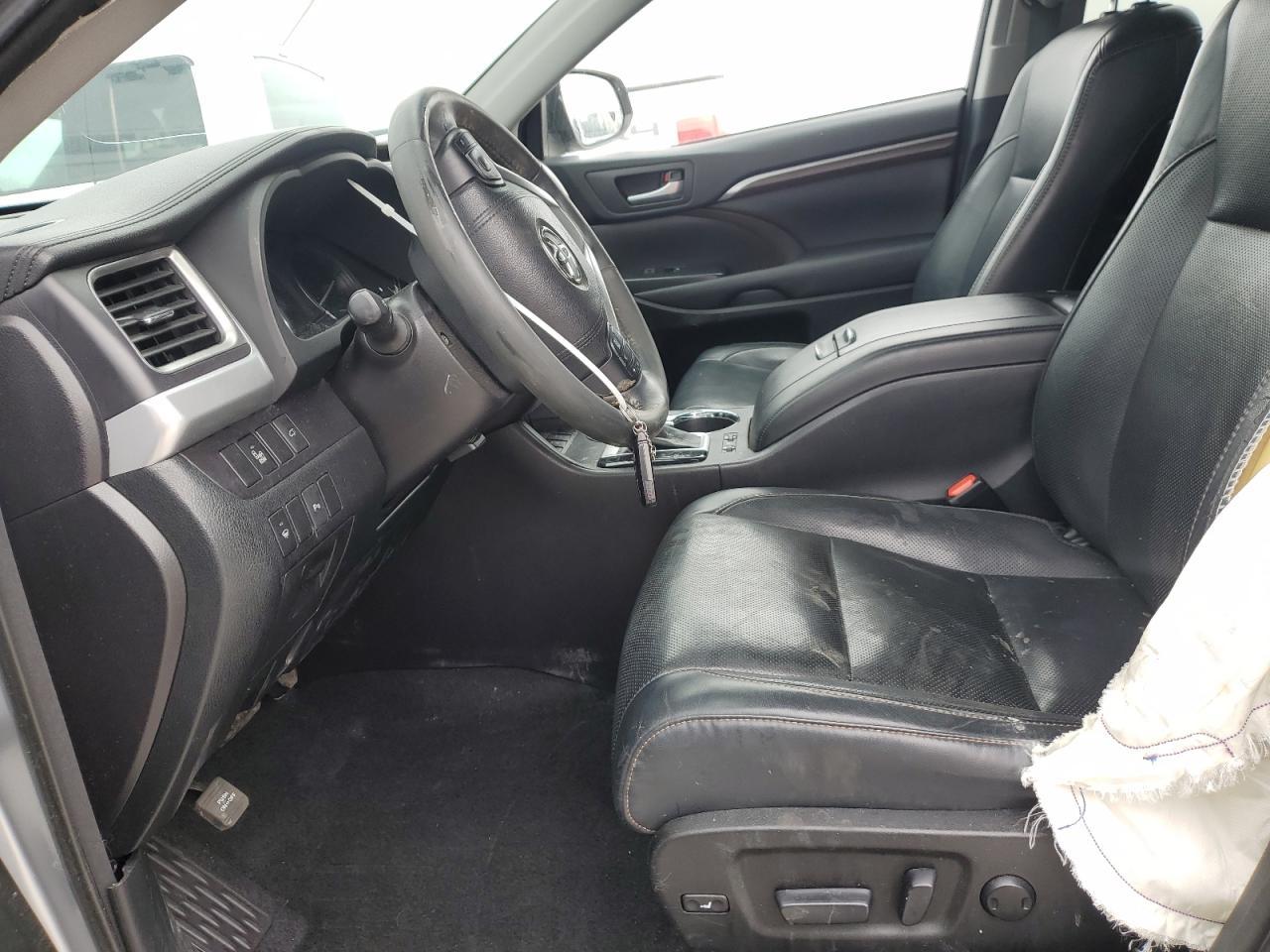 2015 TOYOTA HIGHLANDER