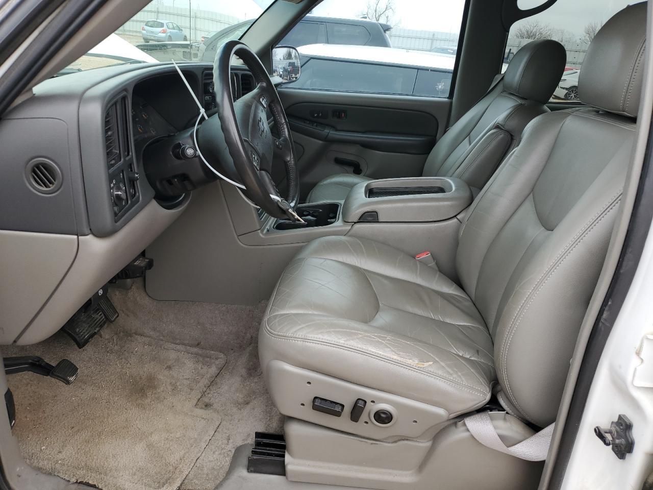 2003 CHEVROLET Tahoe