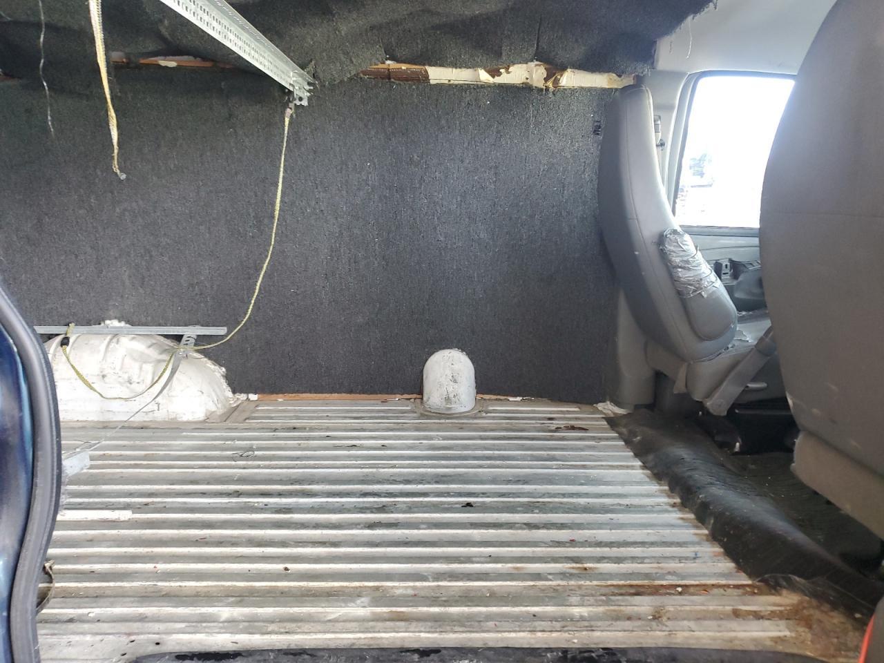 2012 CHEVROLET EXPRESS 2500