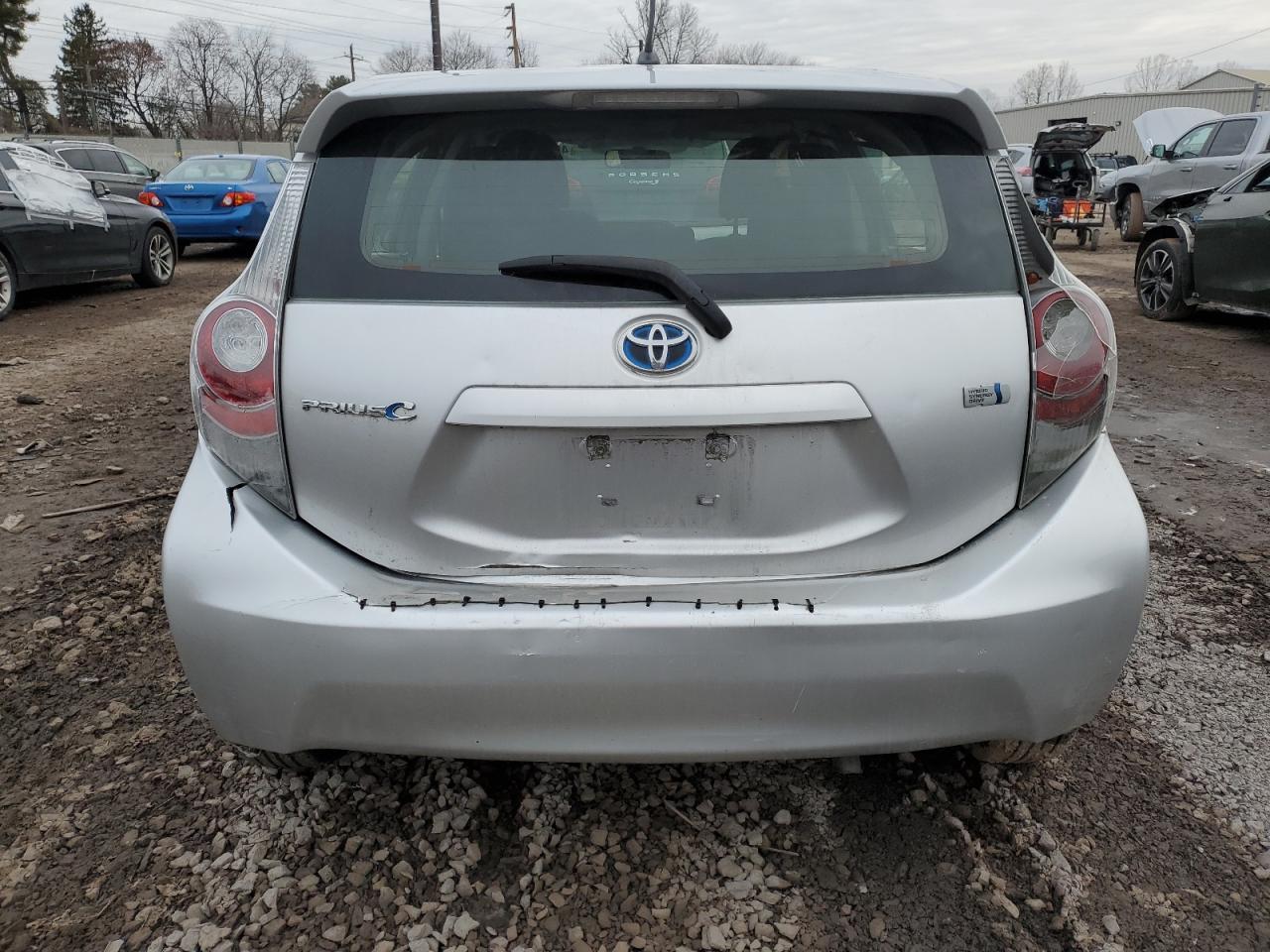 2013 TOYOTA PRIUS