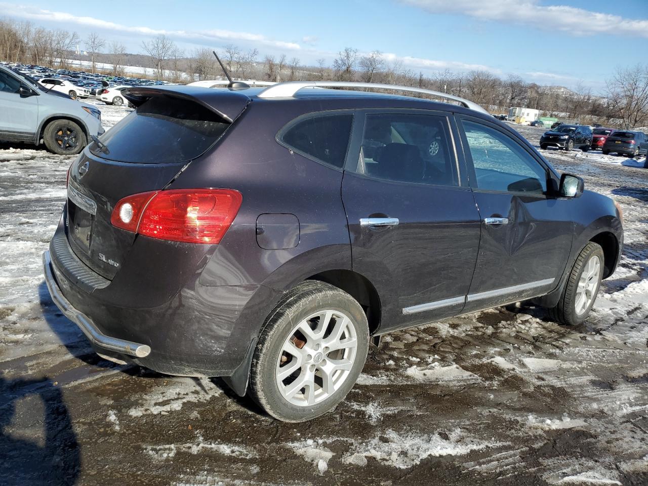 2011 NISSAN ROGUE