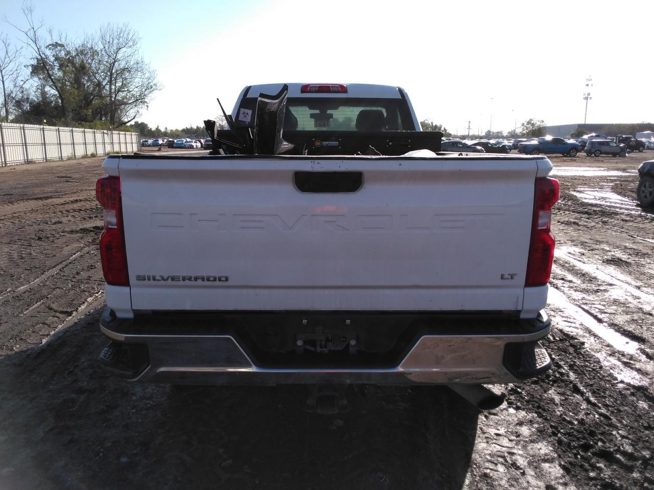 2022 CHEVROLET Silverado
