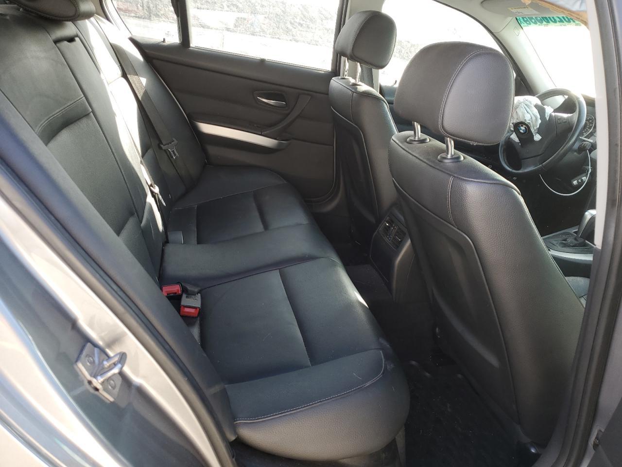 2011 BMW 3 SERIES