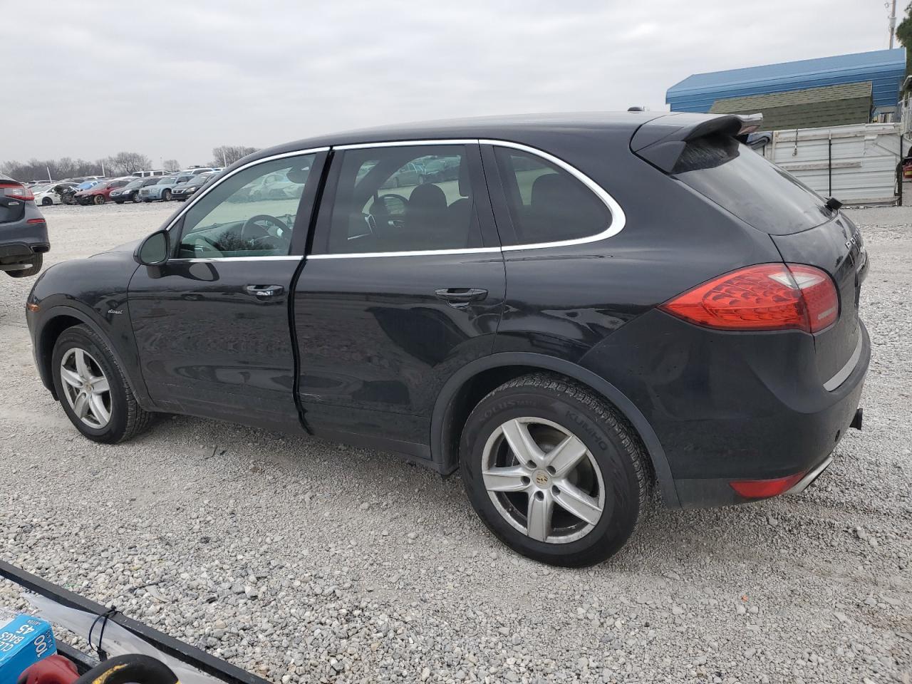 2013 PORSCHE CAYENNE