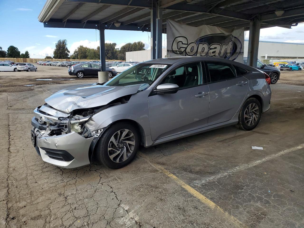 2016 HONDA CIVIC