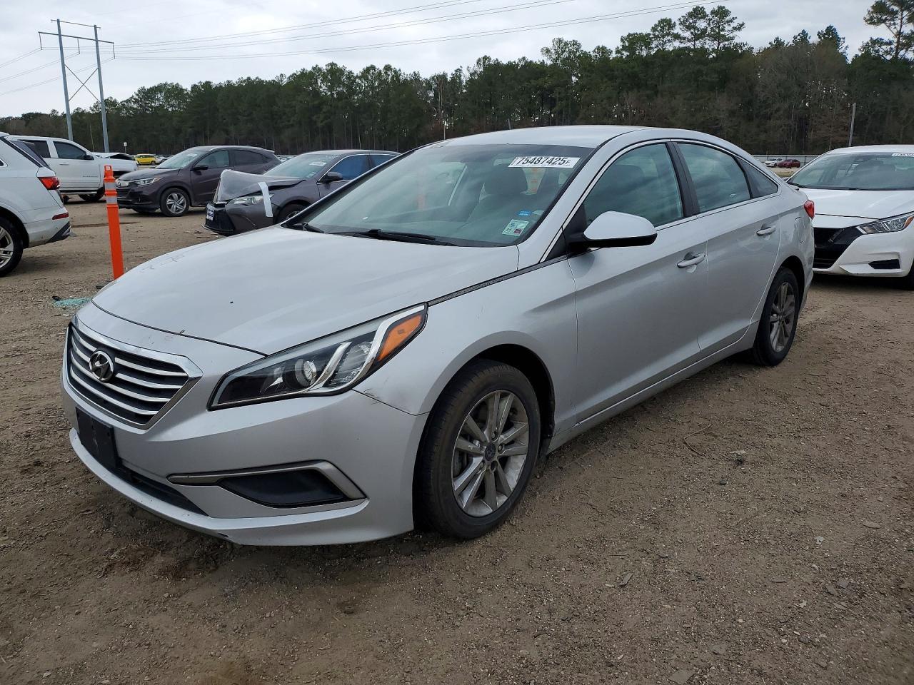 2016 HYUNDAI SONATA