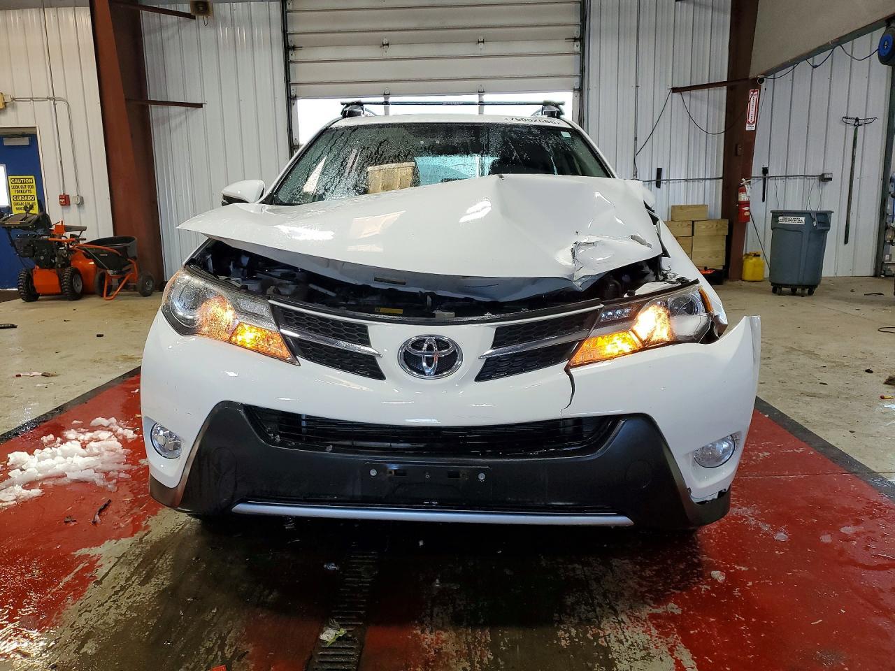 2014 TOYOTA RAV4