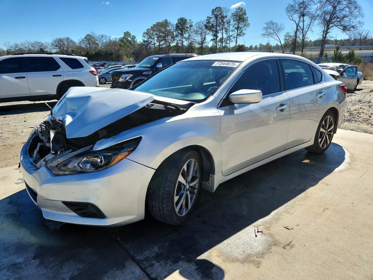 2017 NISSAN ALTIMA