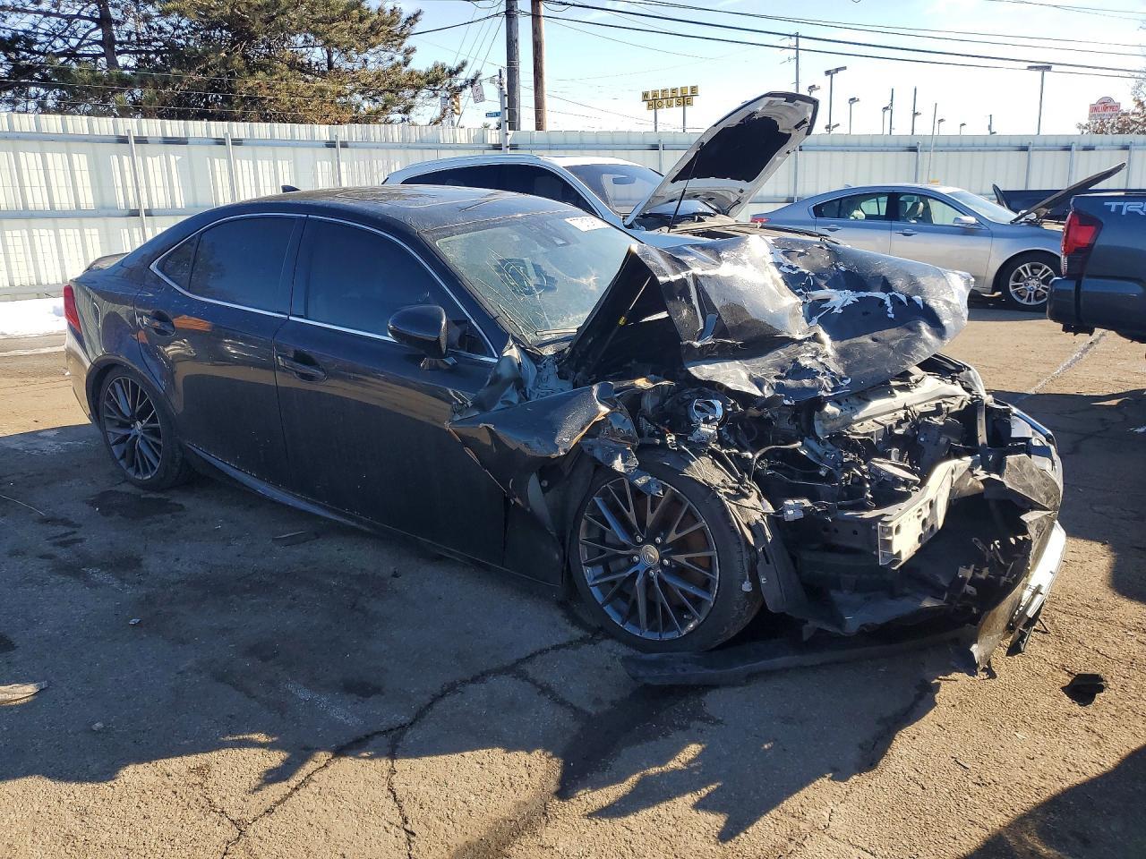 2017 LEXUS IS 300