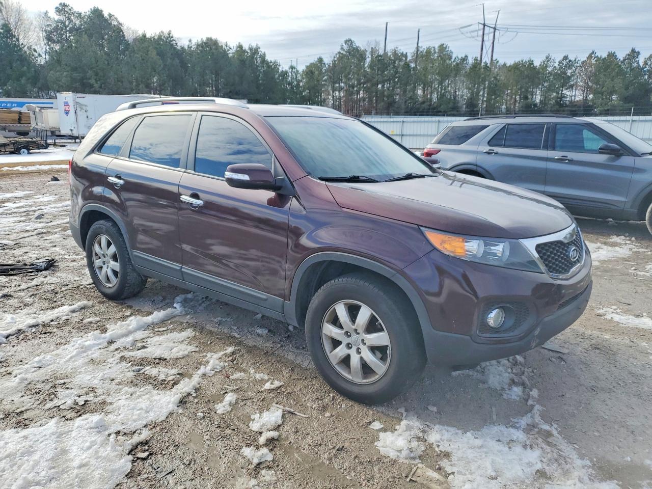 2013 KIA SORENTO