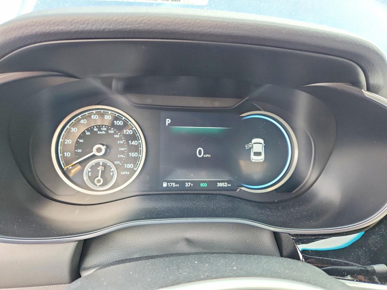 2025 GENESIS G70