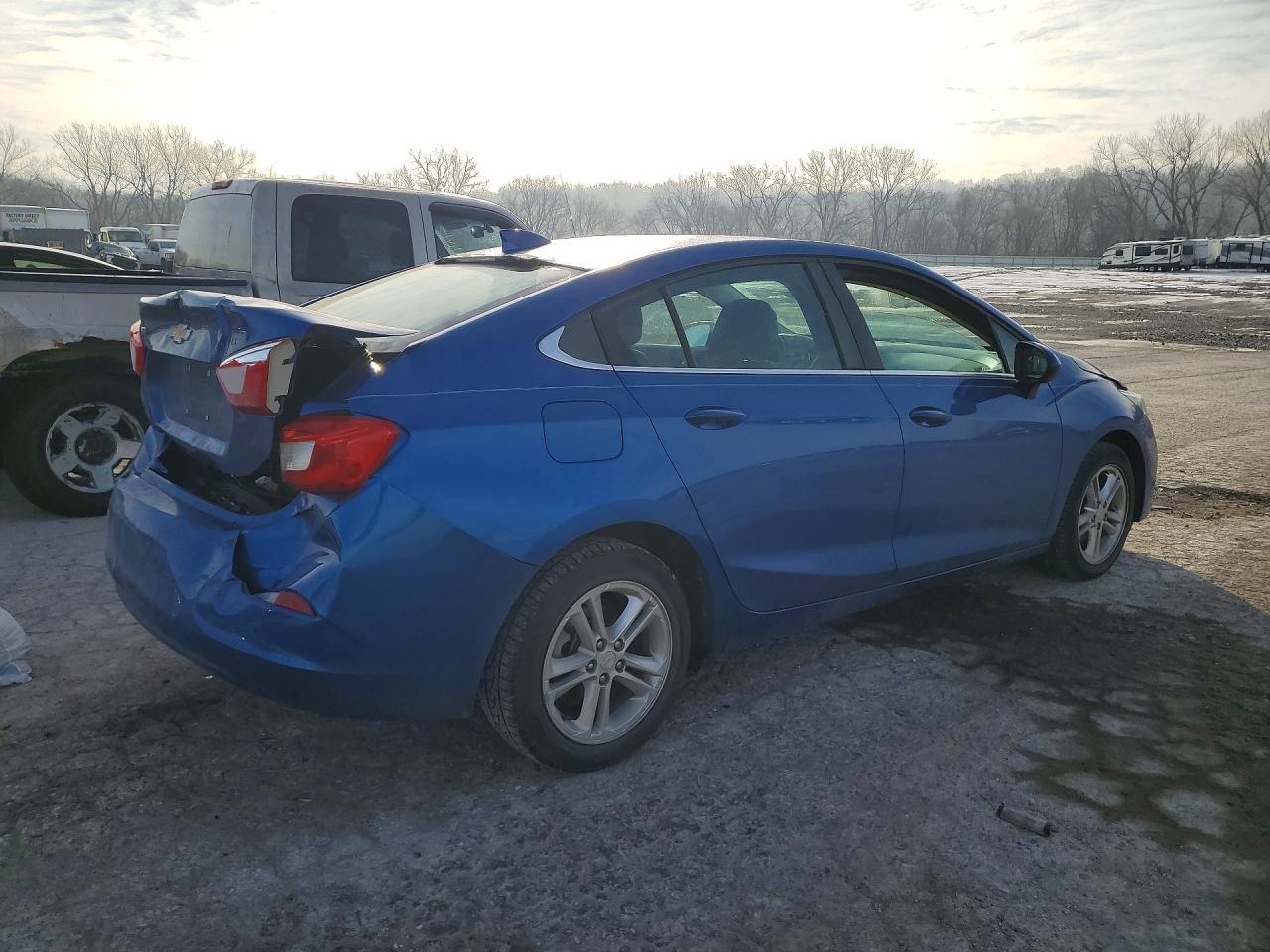 2016 CHEVROLET CRUZE