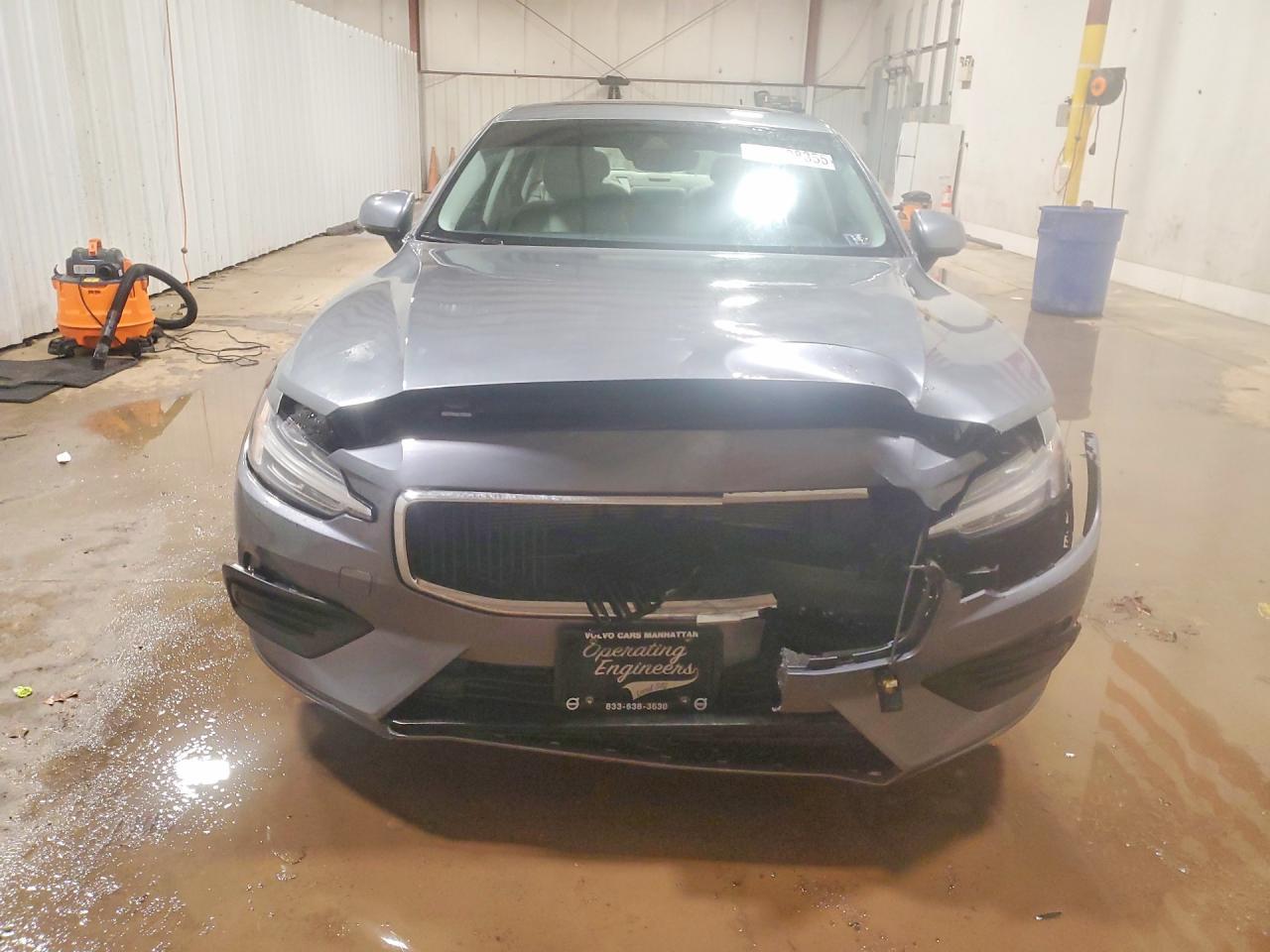 2020 VOLVO S60
