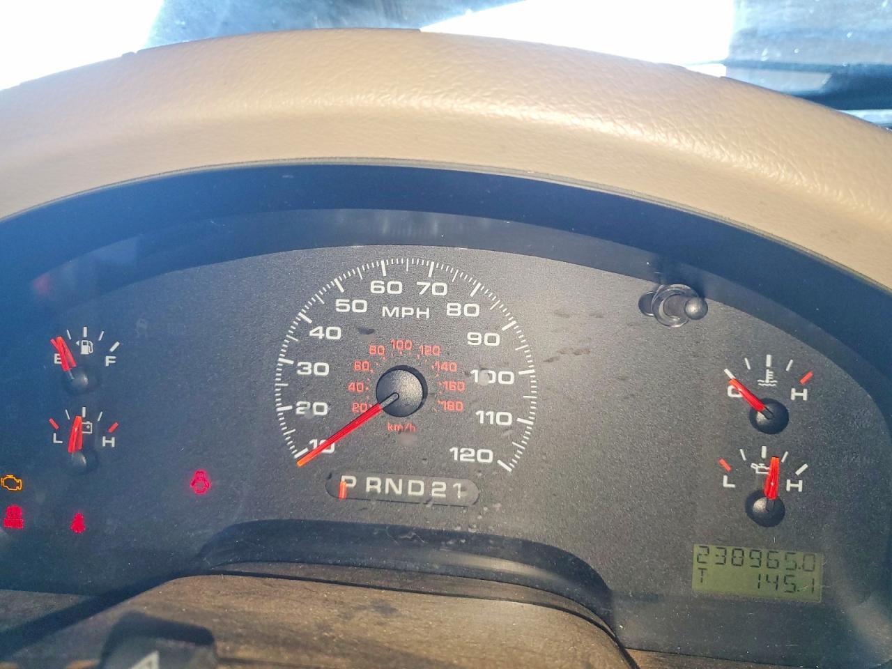 2004 FORD F-150 Lightning