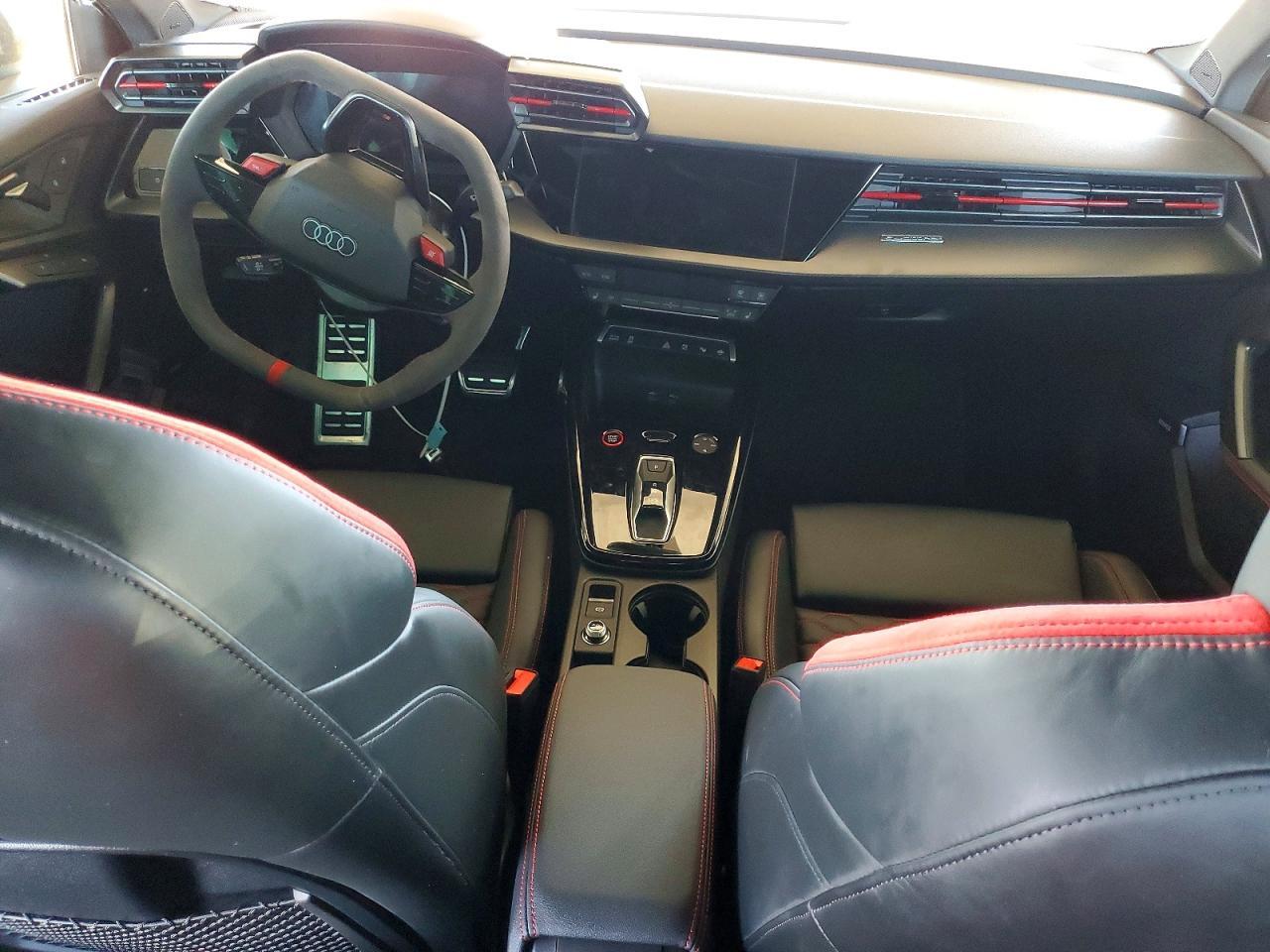 2025 AUDI RS3