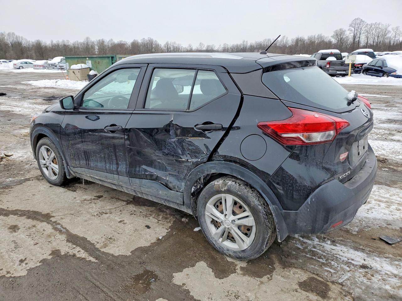 2019 NISSAN KICKS