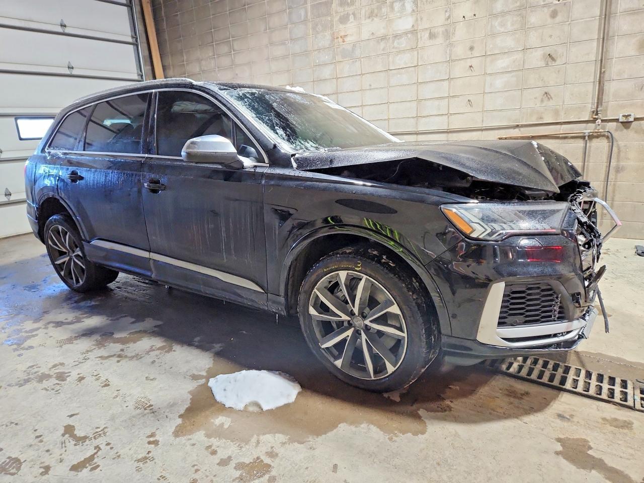 2020 AUDI SQ7