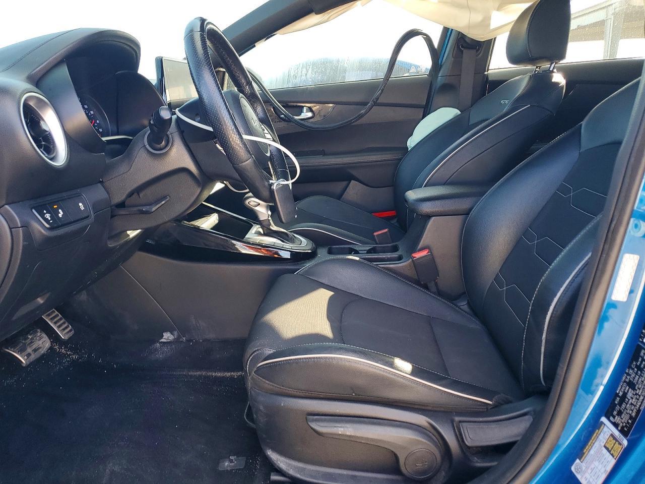 2022 KIA FORTE