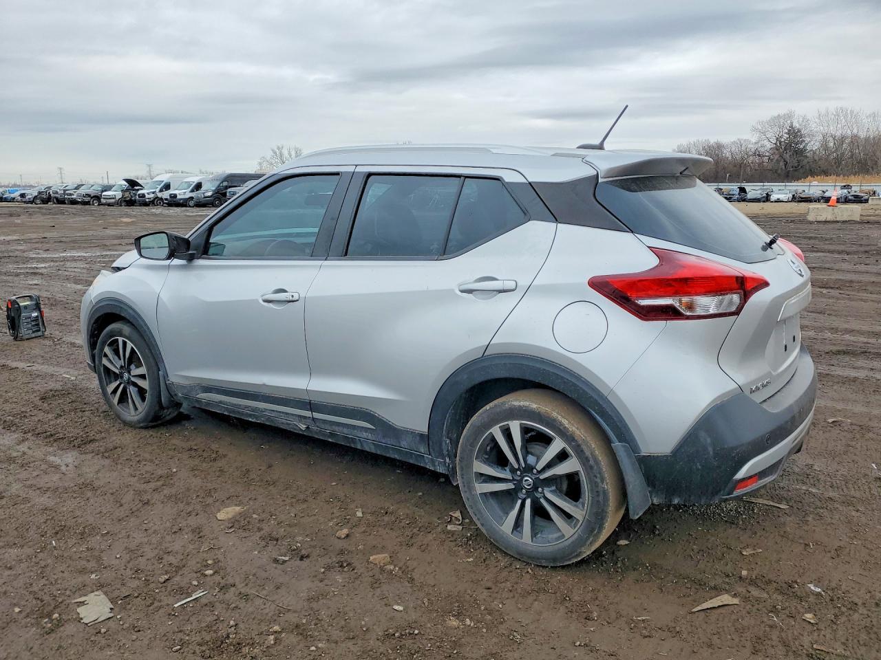 2019 NISSAN KICKS