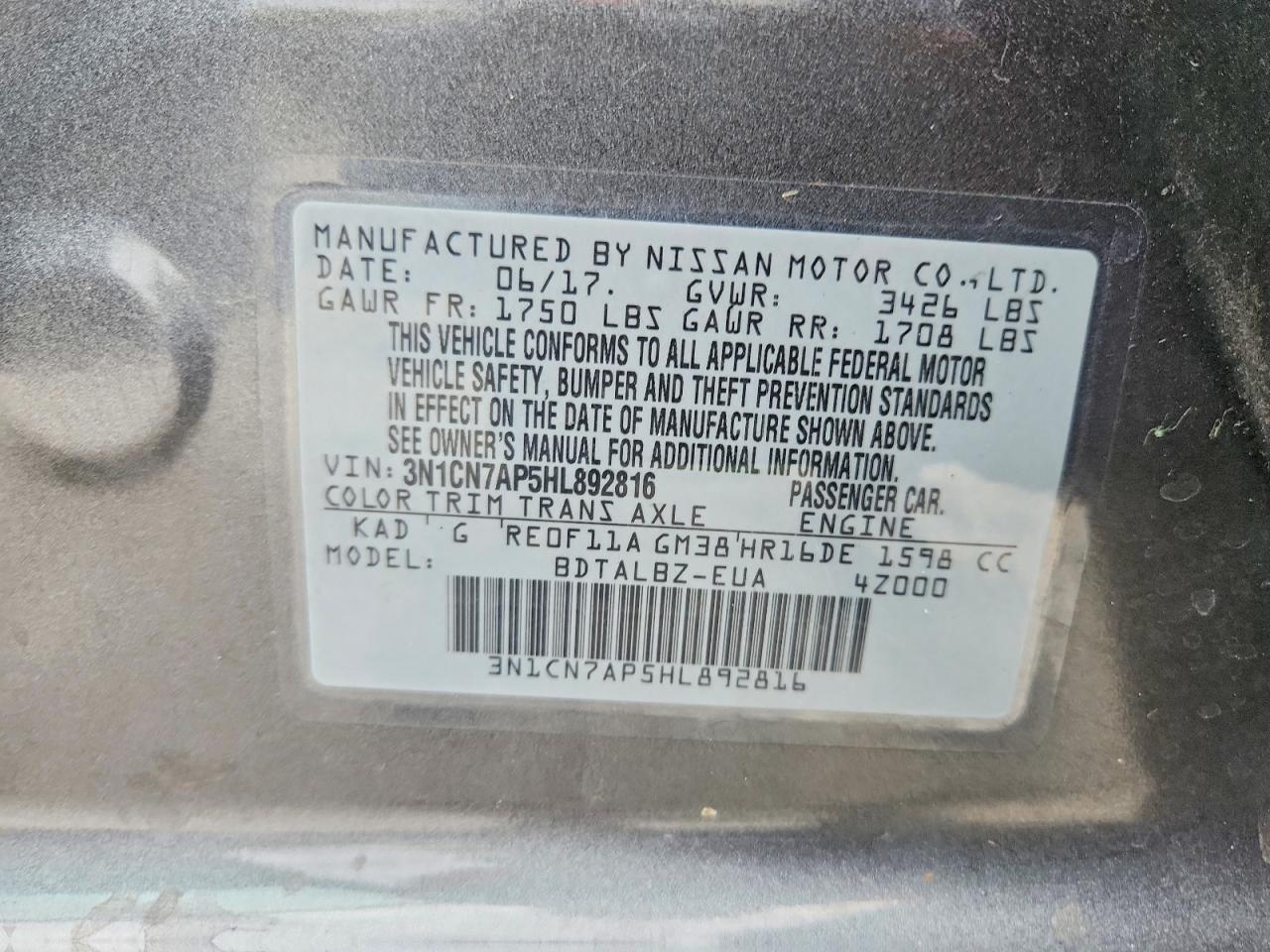 2017 NISSAN VERSA