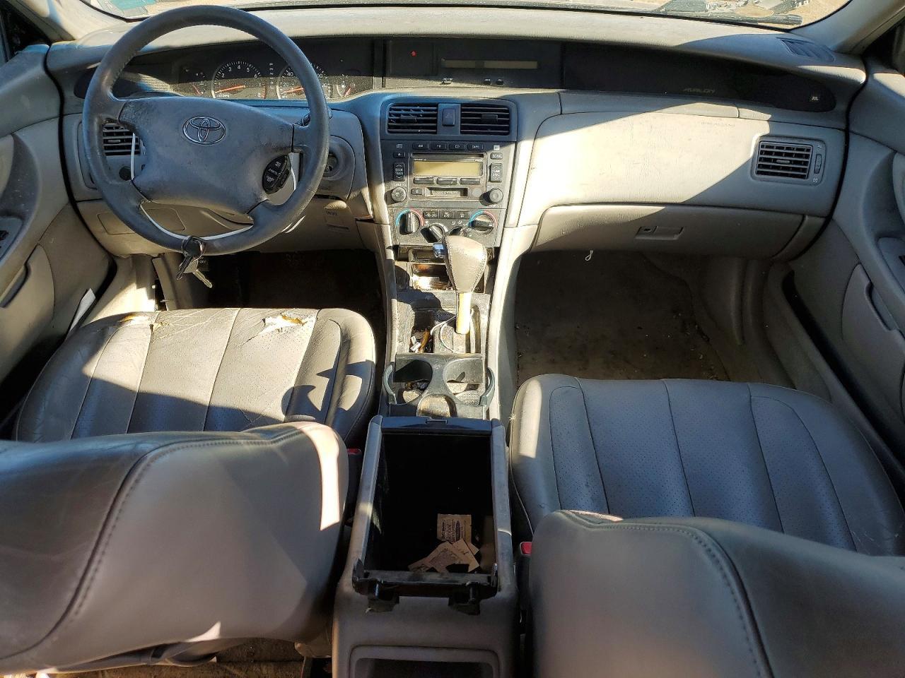 2003 TOYOTA Avalon