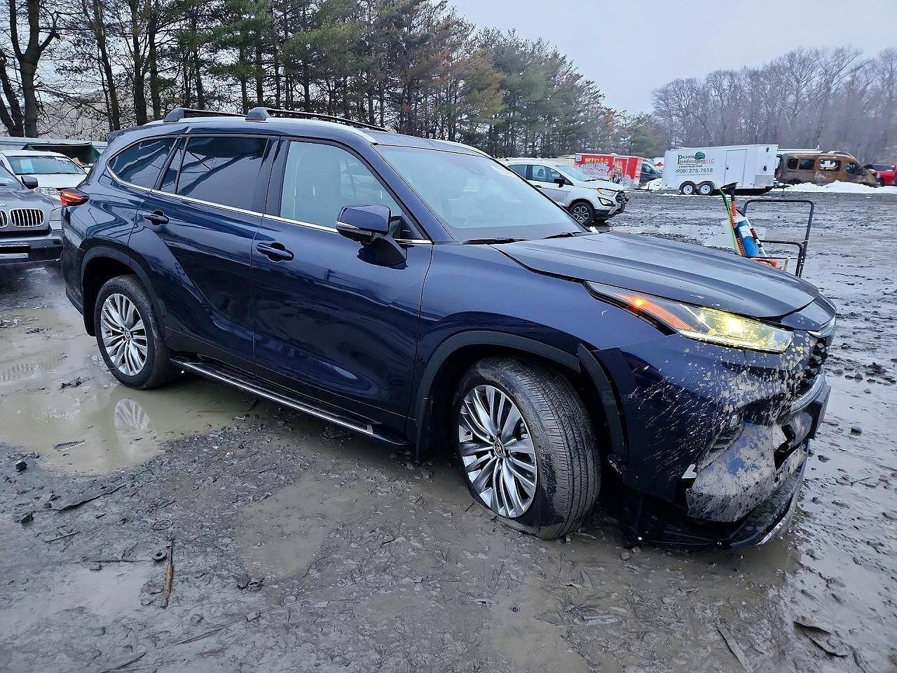 2025 TOYOTA HIGHLANDER