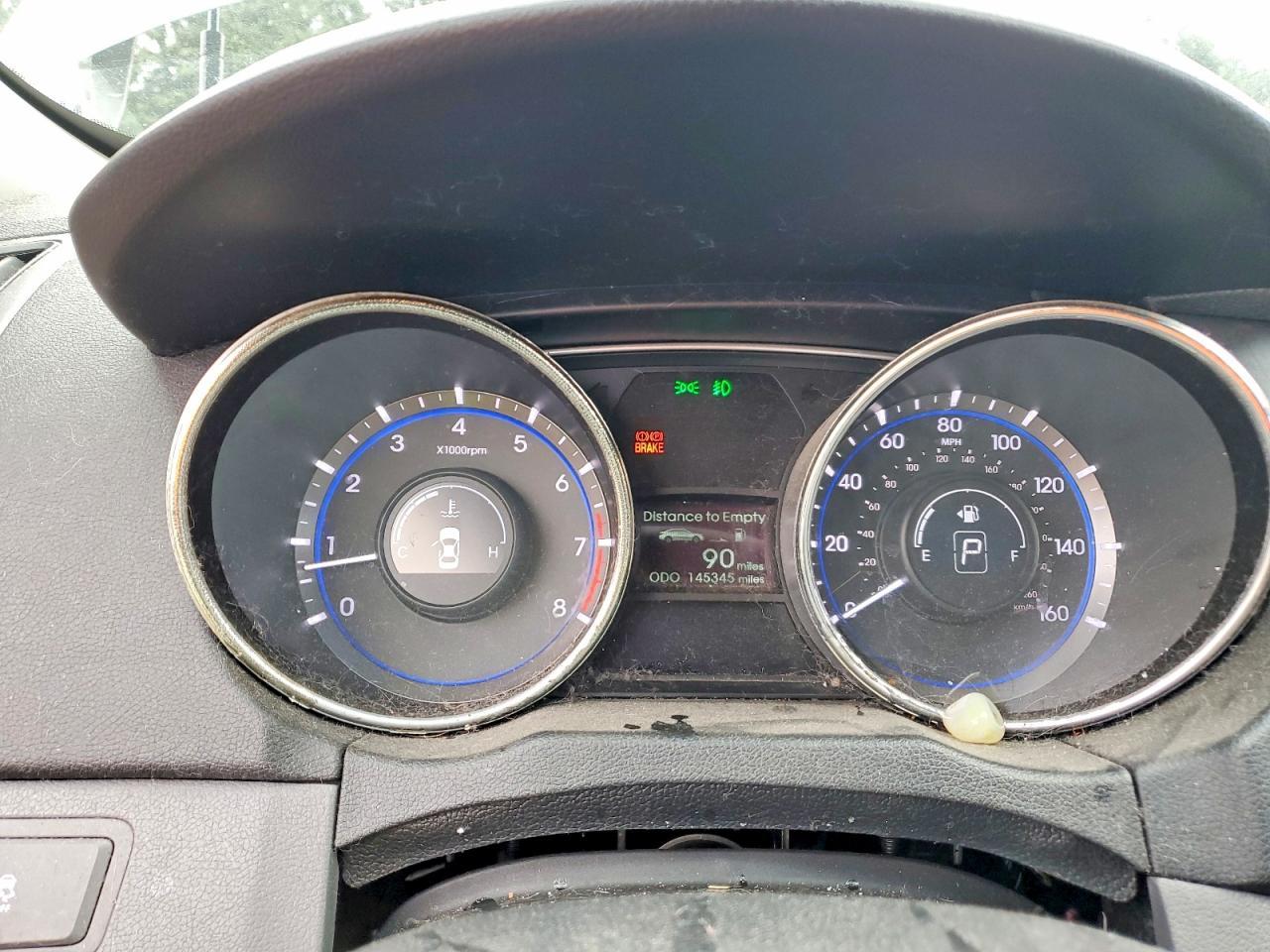 2011 HYUNDAI SONATA