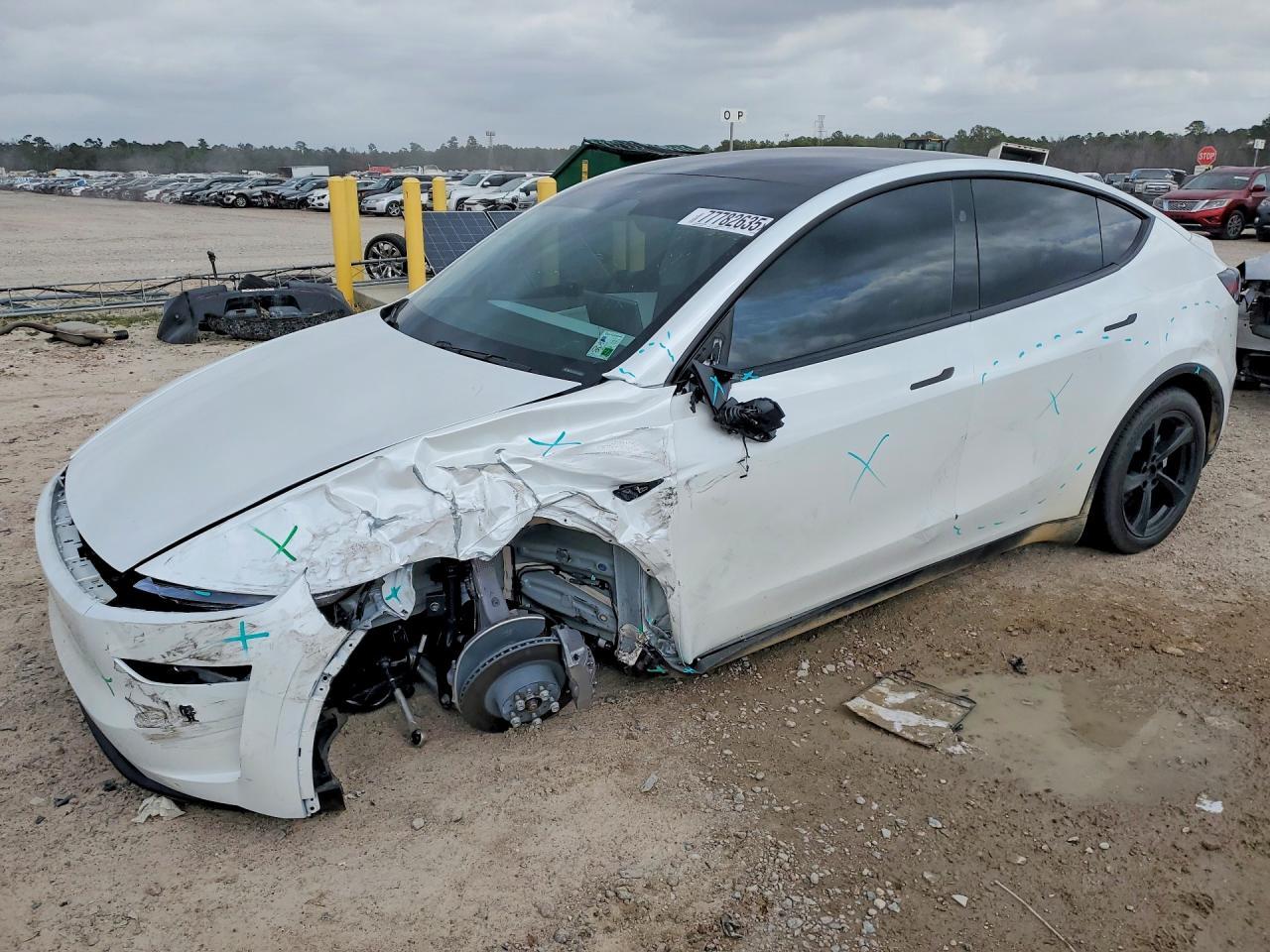 2026 TESLA MODEL Y