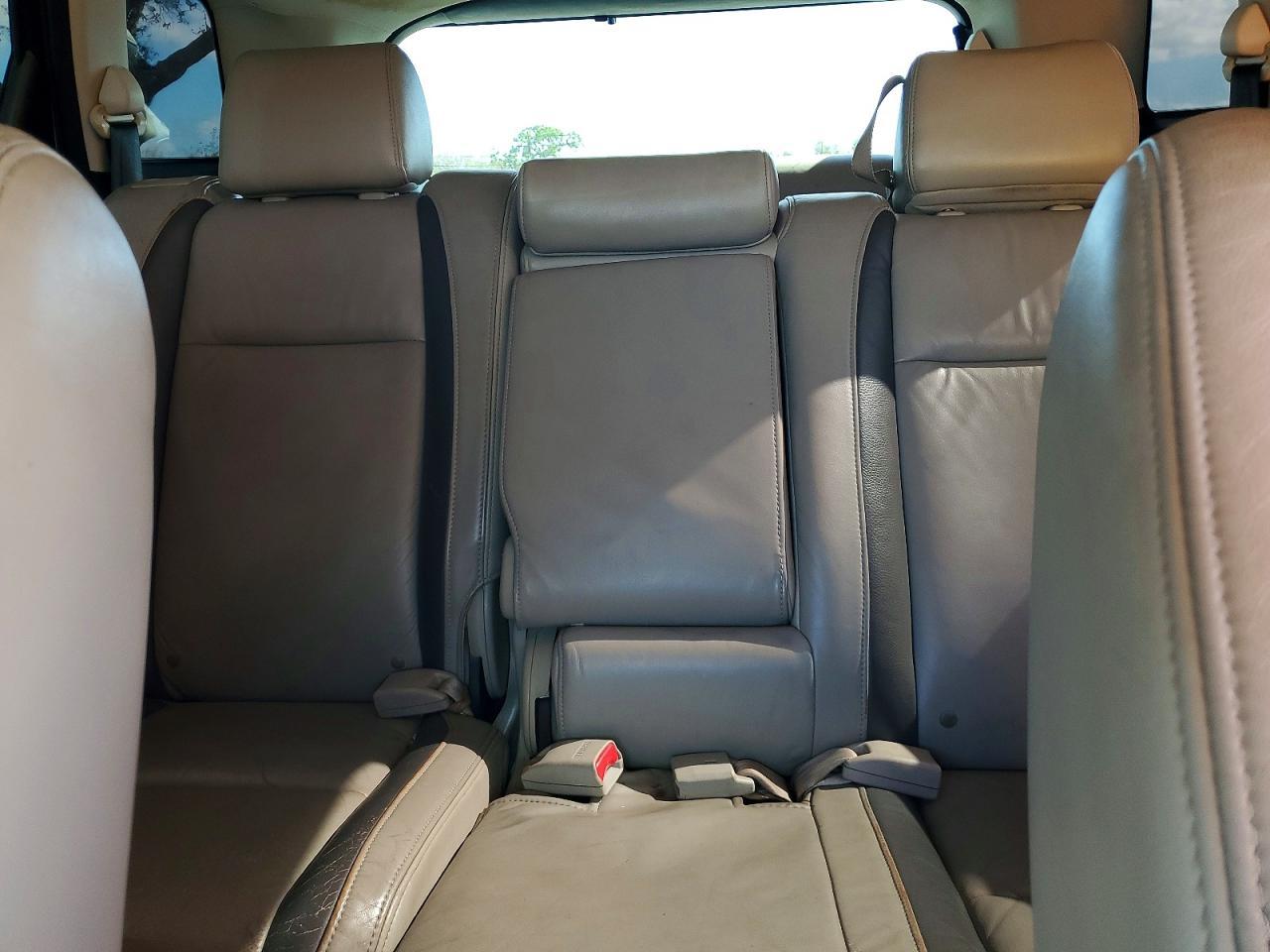 2010 MAZDA CX-9