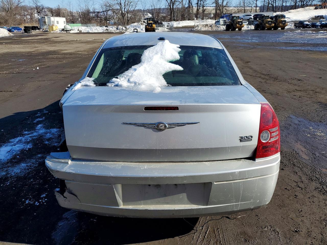2010 CHRYSLER 300