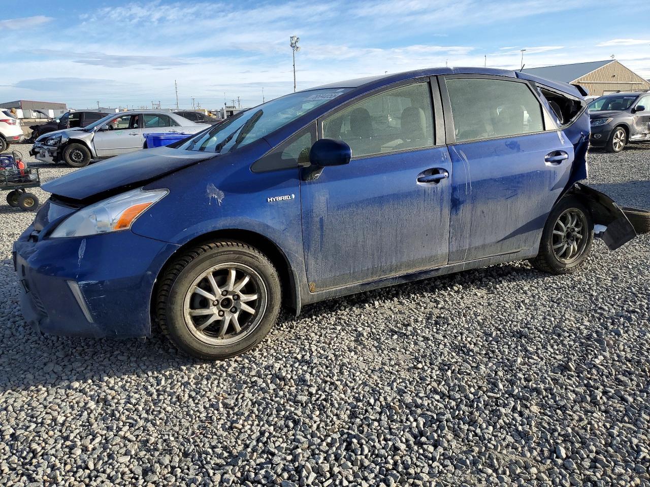 2014 TOYOTA PRIUS V