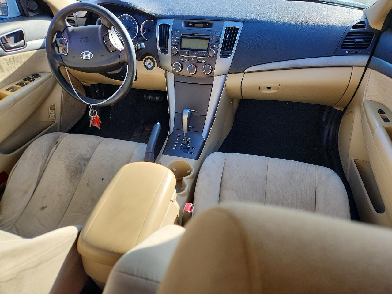 2010 HYUNDAI SONATA